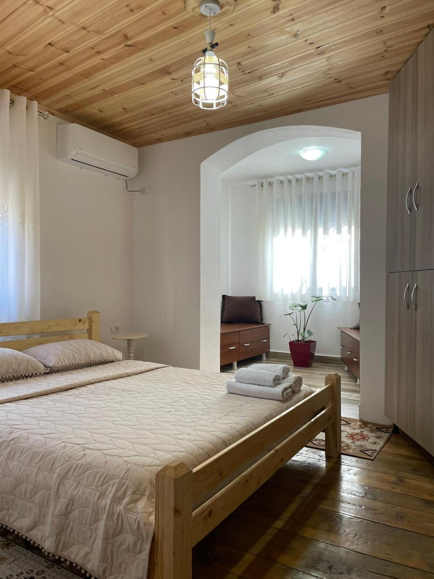 Guesthouse Kroi City Center Berat Kültér fotó