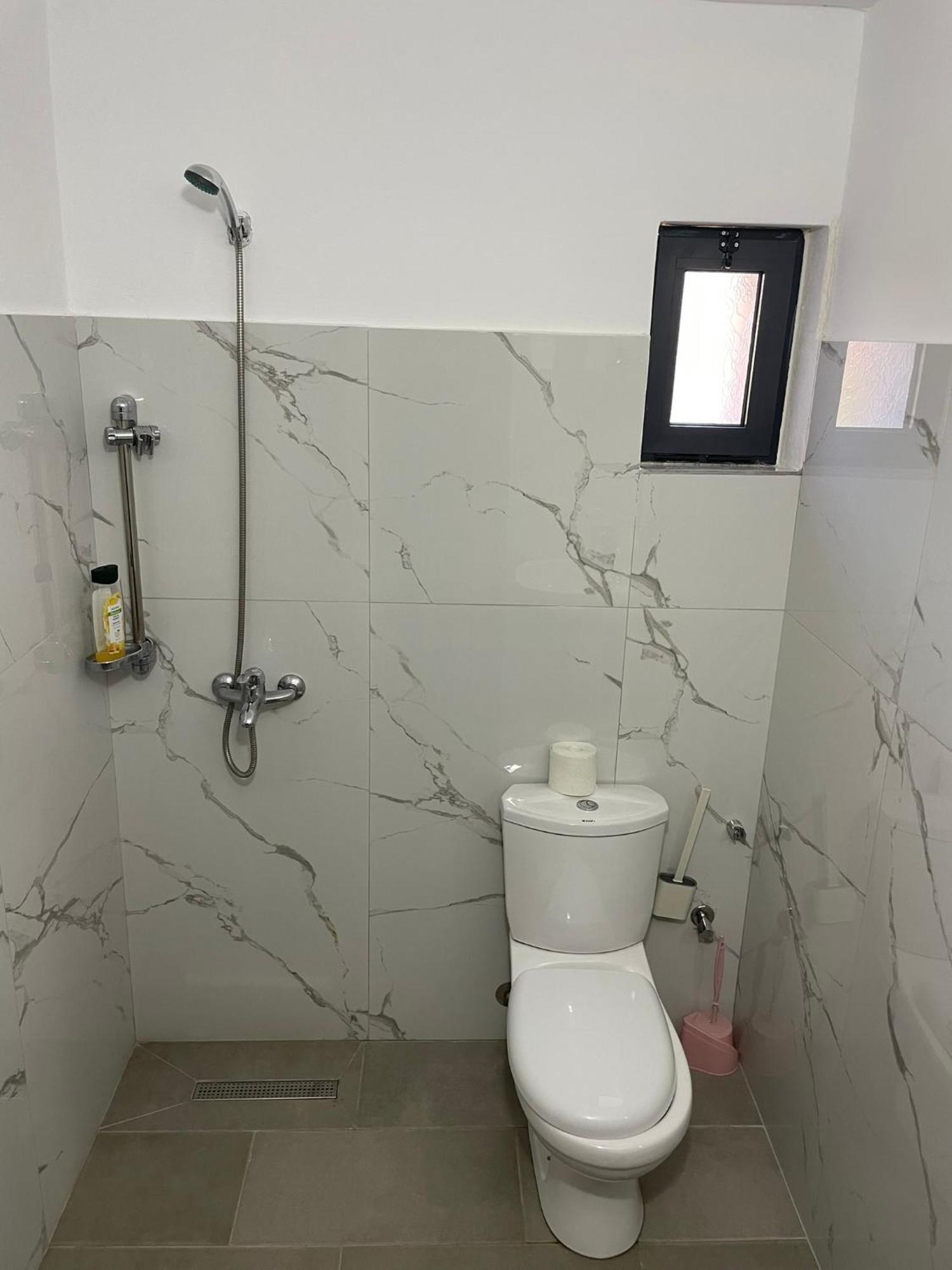Guesthouse Kroi City Center Berat Kültér fotó