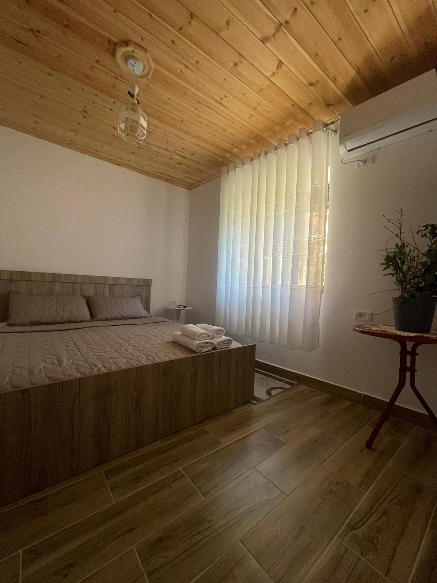 Guesthouse Kroi City Center Berat Kültér fotó